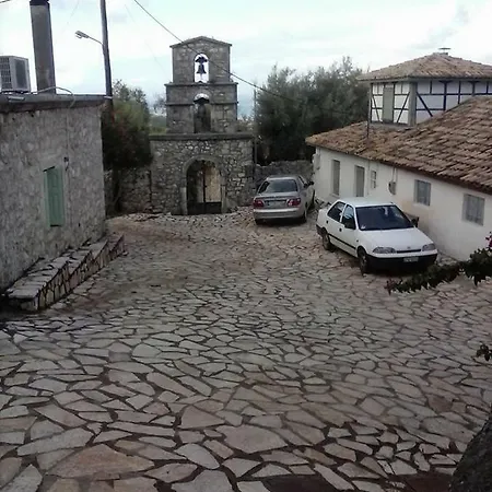 Traditional House Κατούνα